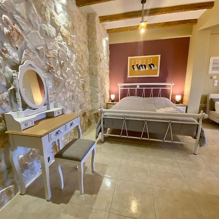 Panoraias Luxury Suite Κυπαρισσία Εξωτερικό φωτογραφία
